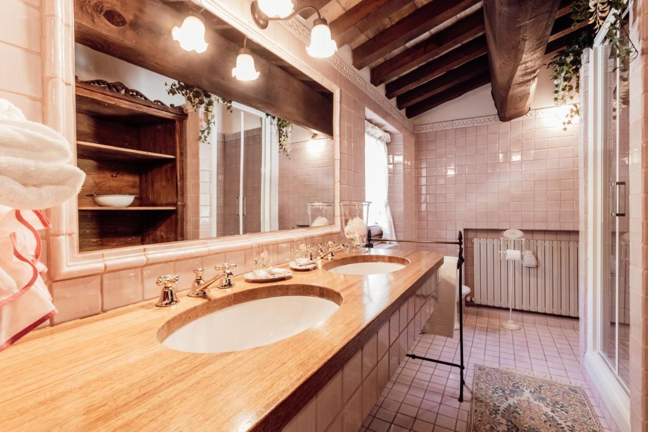 b&b casatorre Saludecio Bagian luar foto